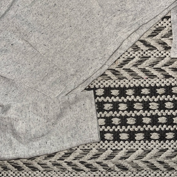 NWOT Zara Cropped Long Sleeves Top S - Picture 2 of 7